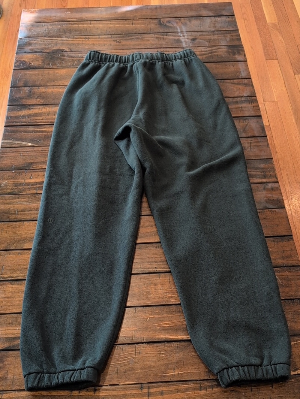 Lululemon Scuba Oversized Jogger Mid Rise - Picture 8 of 9